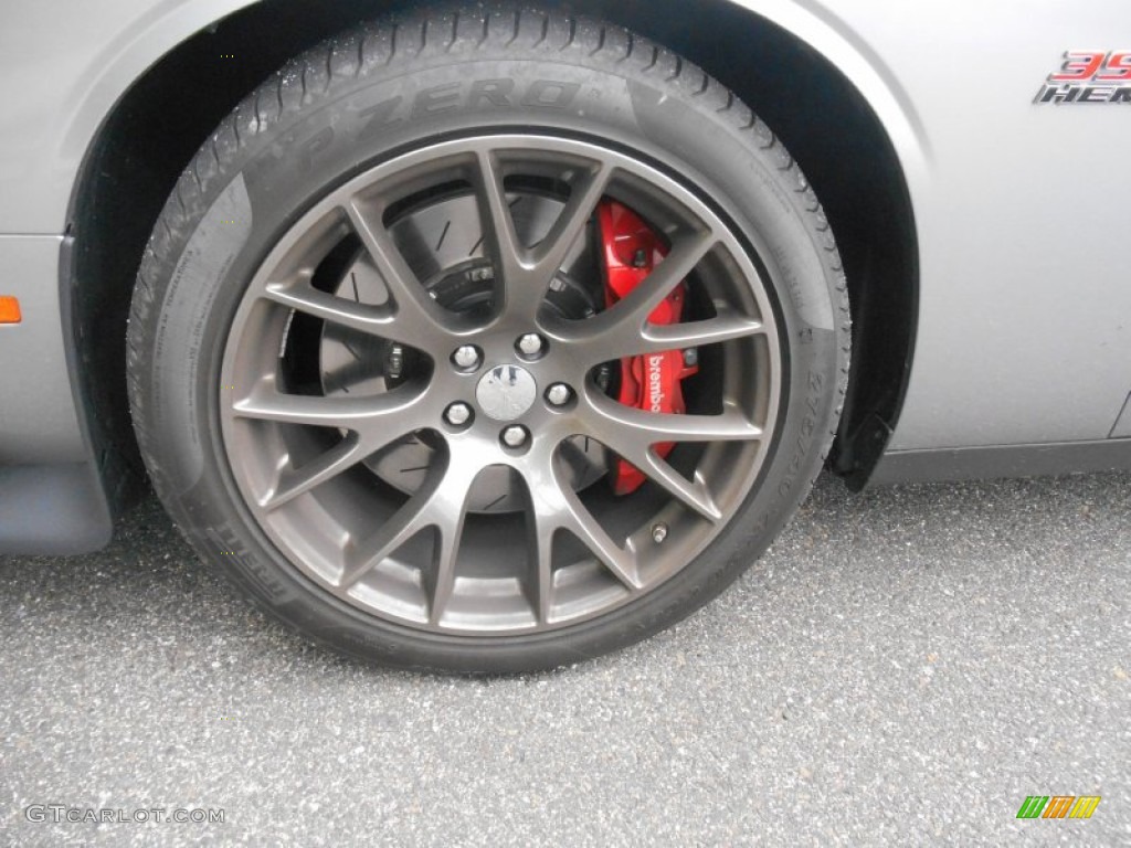 2015 Dodge Challenger SRT 392 Wheel Photo #107116628