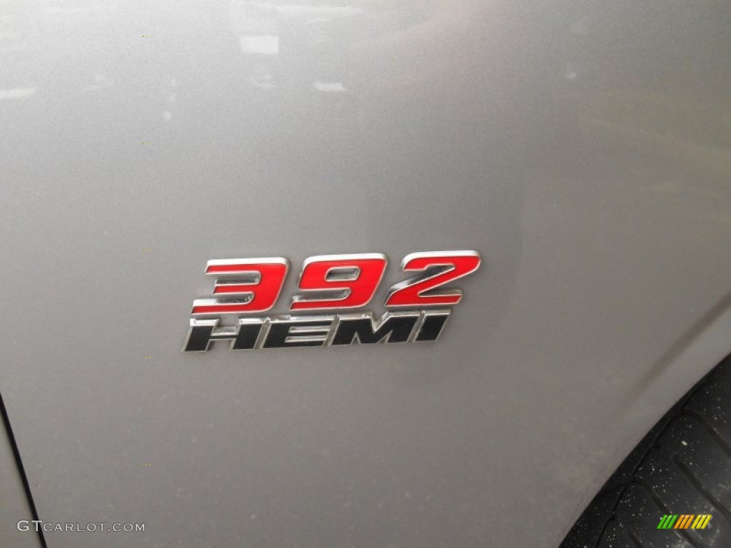 2015 Dodge Challenger SRT 392 Marks and Logos Photos
