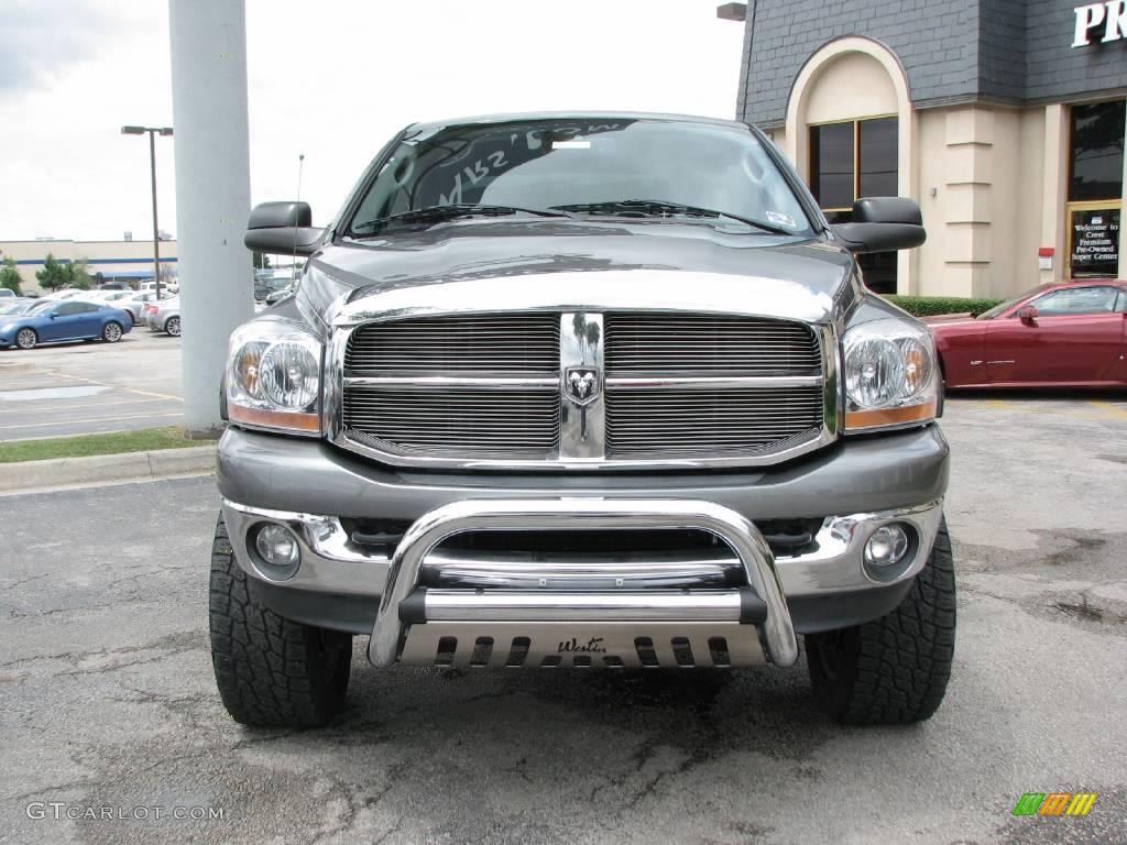 2006 Ram 2500 SLT Mega Cab 4x4 - Mineral Gray Metallic / Medium Slate Gray photo #2