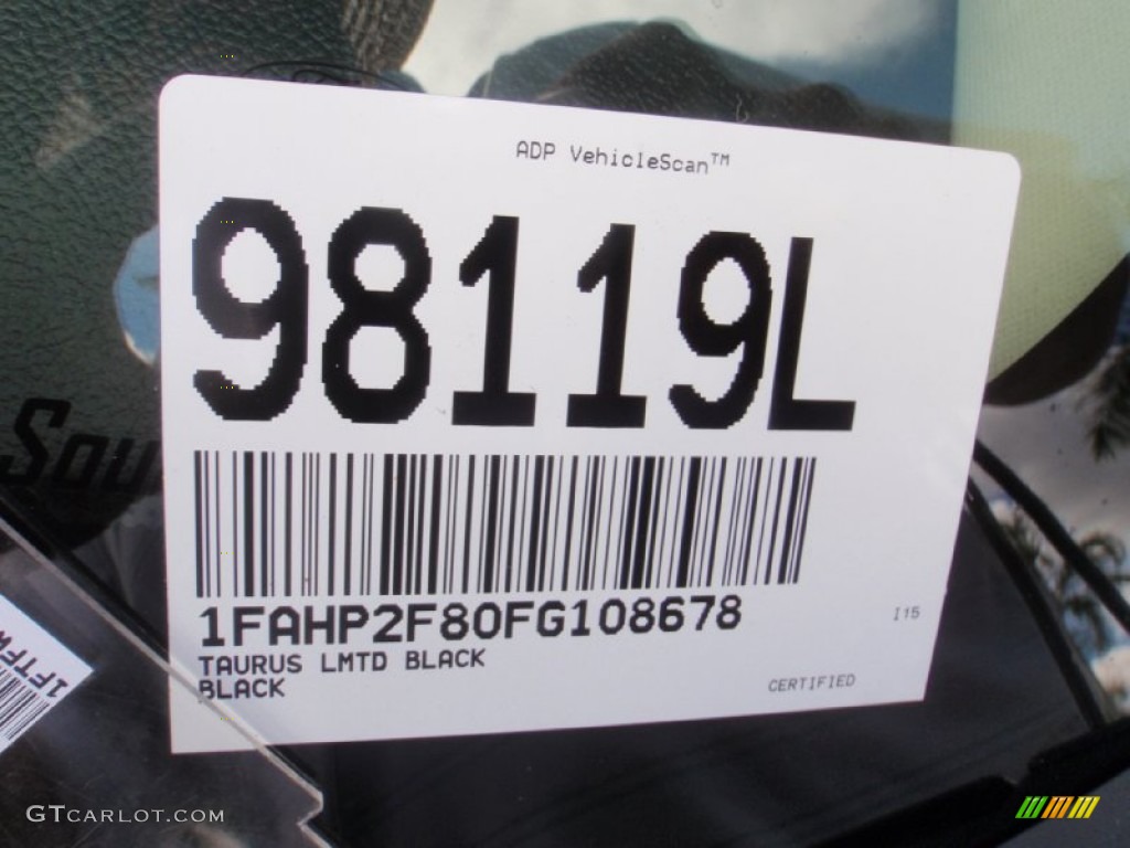 2015 Taurus Limited - Tuxedo Black Metallic / Dune photo #34