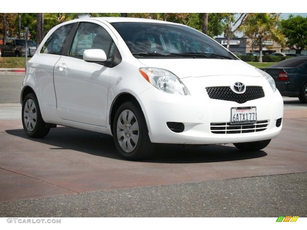 2007 Yaris 3 Door Liftback - Polar White / Dark Charcoal photo #1