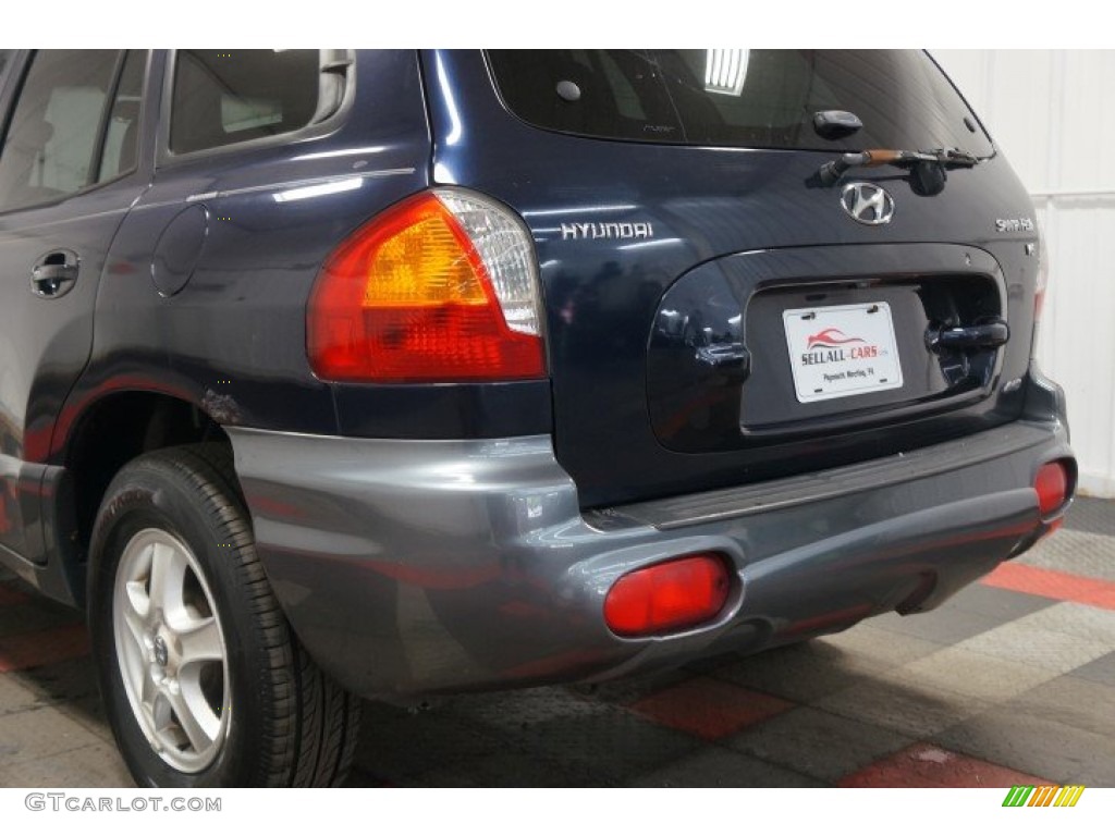 2004 Santa Fe GLS 4WD - Moonlit Blue / Gray photo #52