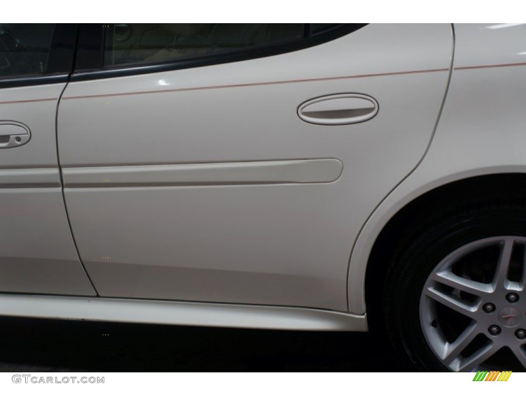 2006 Grand Prix GT Sedan - Ivory White / Sand photo #61