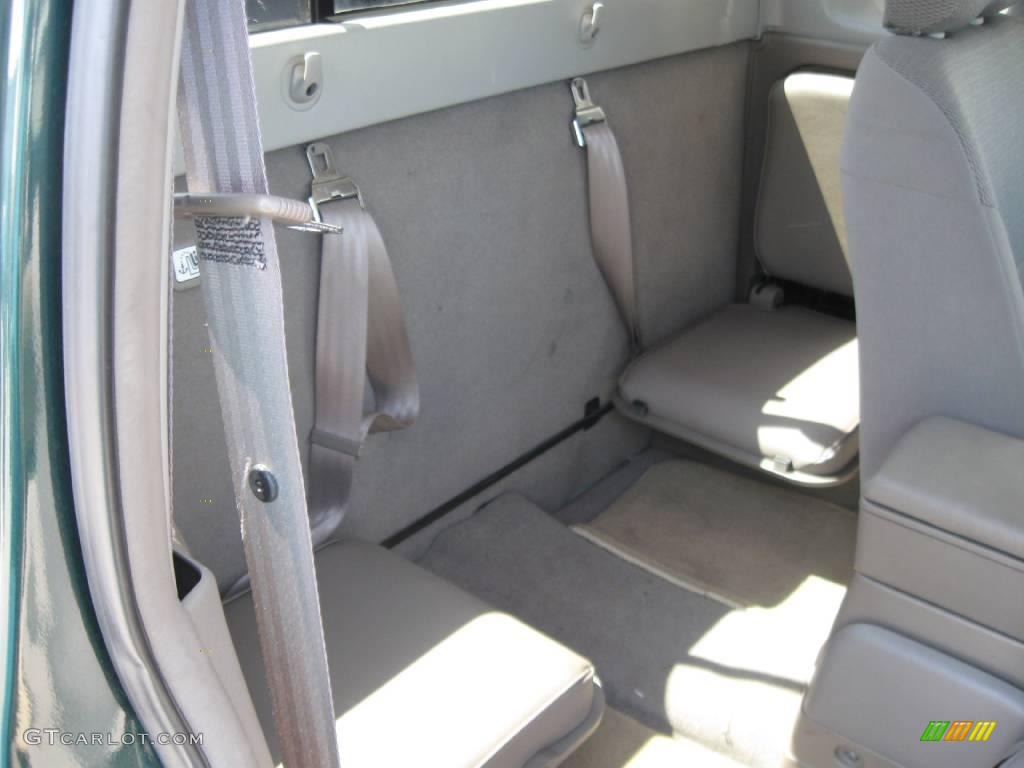 2002 Frontier XE King Cab - Alpine Green Metallic / Gray photo #6