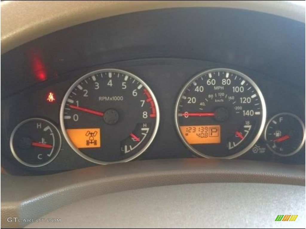 2007 Nissan Frontier LE Crew Cab 4x4 Gauges Photos