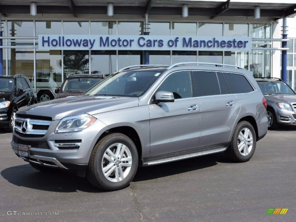 2016 GL 450 4Matic - Palladium Silver Metallic / Black photo #1