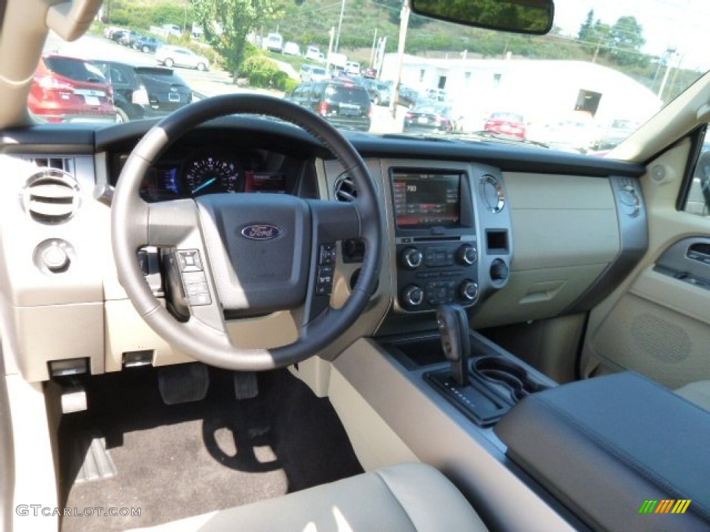 2015 Expedition XLT 4x4 - Bronze Fire Metallic / Dune photo #9
