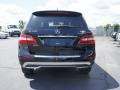 Black - ML 350 4Matic Photo No. 4
