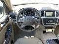 Black - ML 350 4Matic Photo No. 8