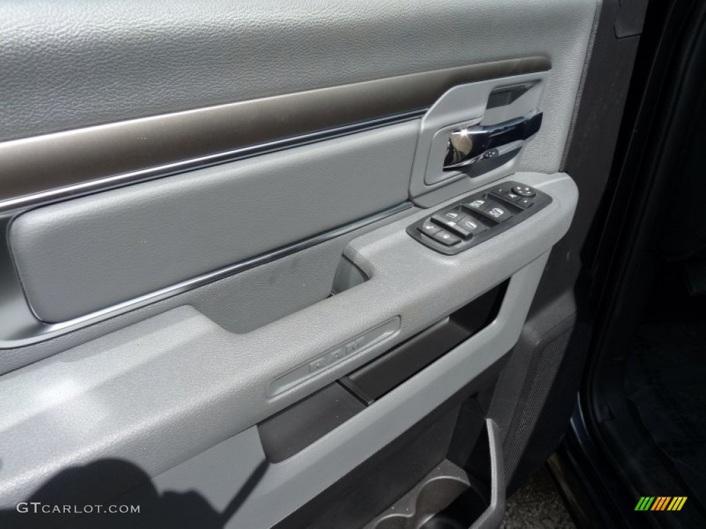 2016 1500 Big Horn Crew Cab 4x4 - Maximum Steel Metallic / Black/Diesel Gray photo #3