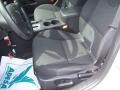 Ivory White - G6 V6 Sedan Photo No. 10