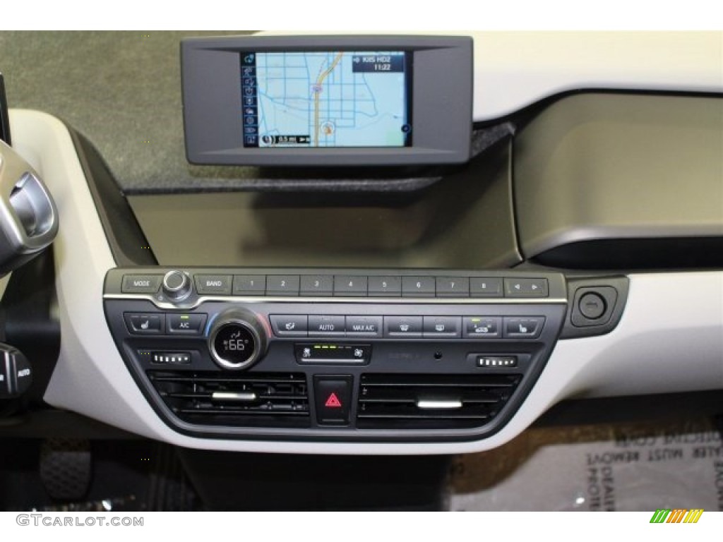 2015 BMW i3 with Range Extender Controls Photo #107155568