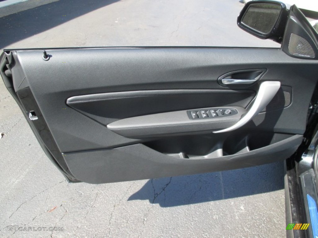 2016 BMW M235i xDrive Convertible Door Panel Photos