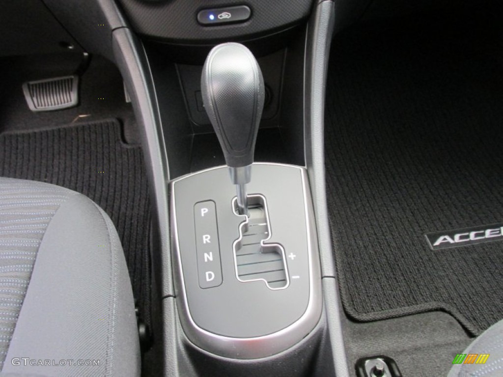 2016 Hyundai Accent SE Hatchback Transmission Photos