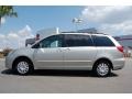 2005 Silver Shadow Pearl Toyota Sienna LE  photo #3