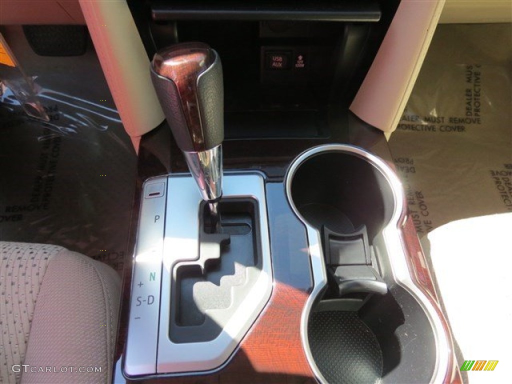 2014 Camry XLE - Champagne Mica / Ivory photo #20