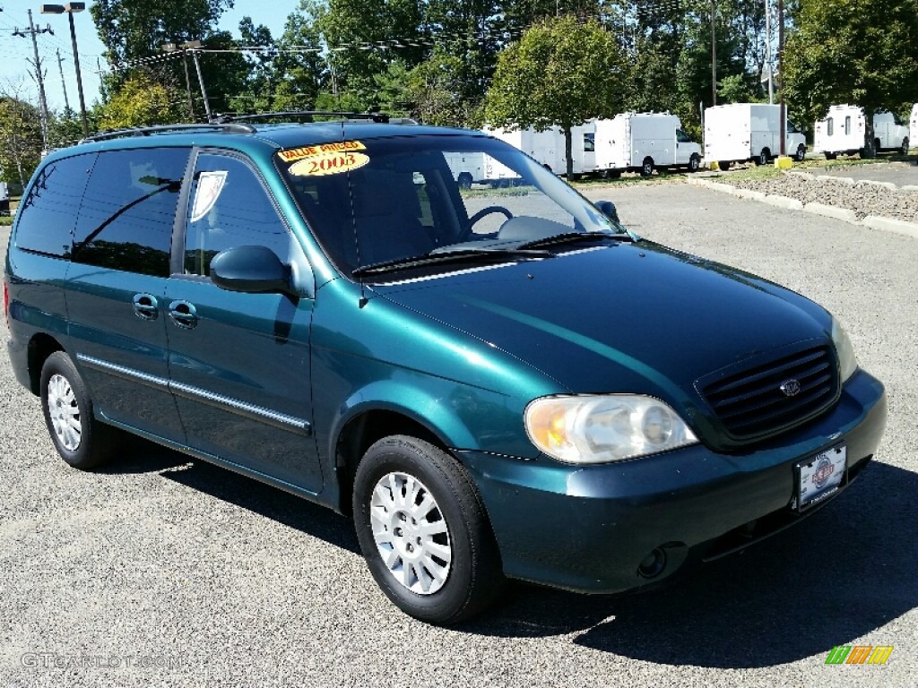 Dark Emerald Green 2003 Kia Sedona LX Exterior Photo #107173193