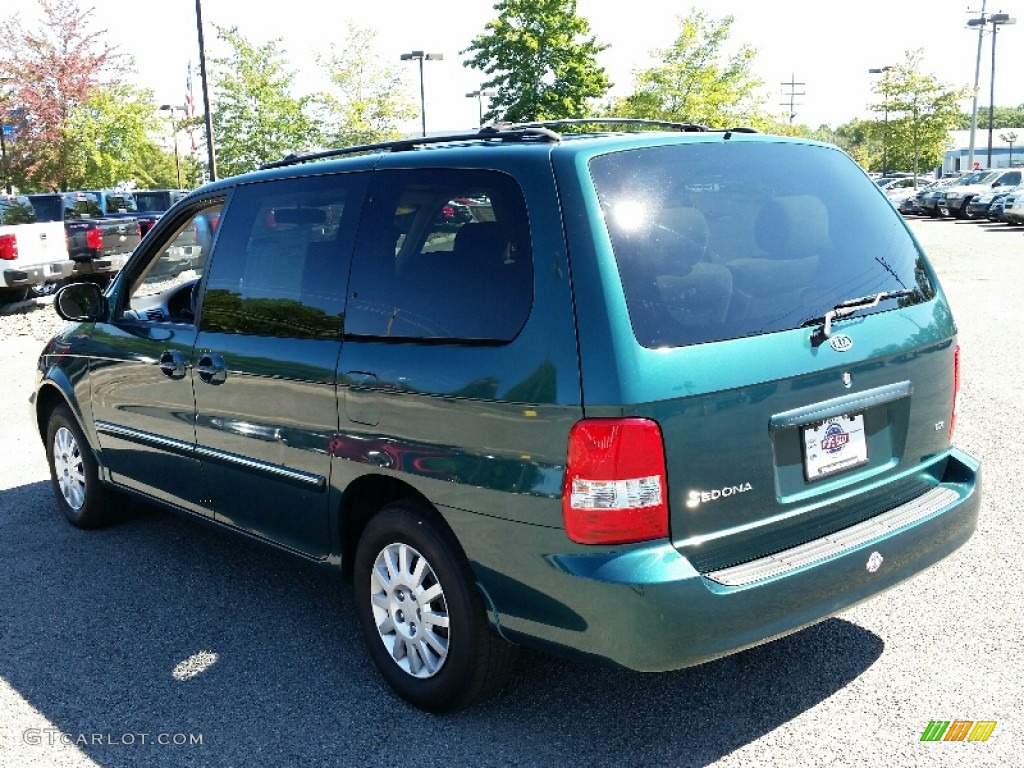 2003 Sedona LX - Dark Emerald Green / Beige photo #11