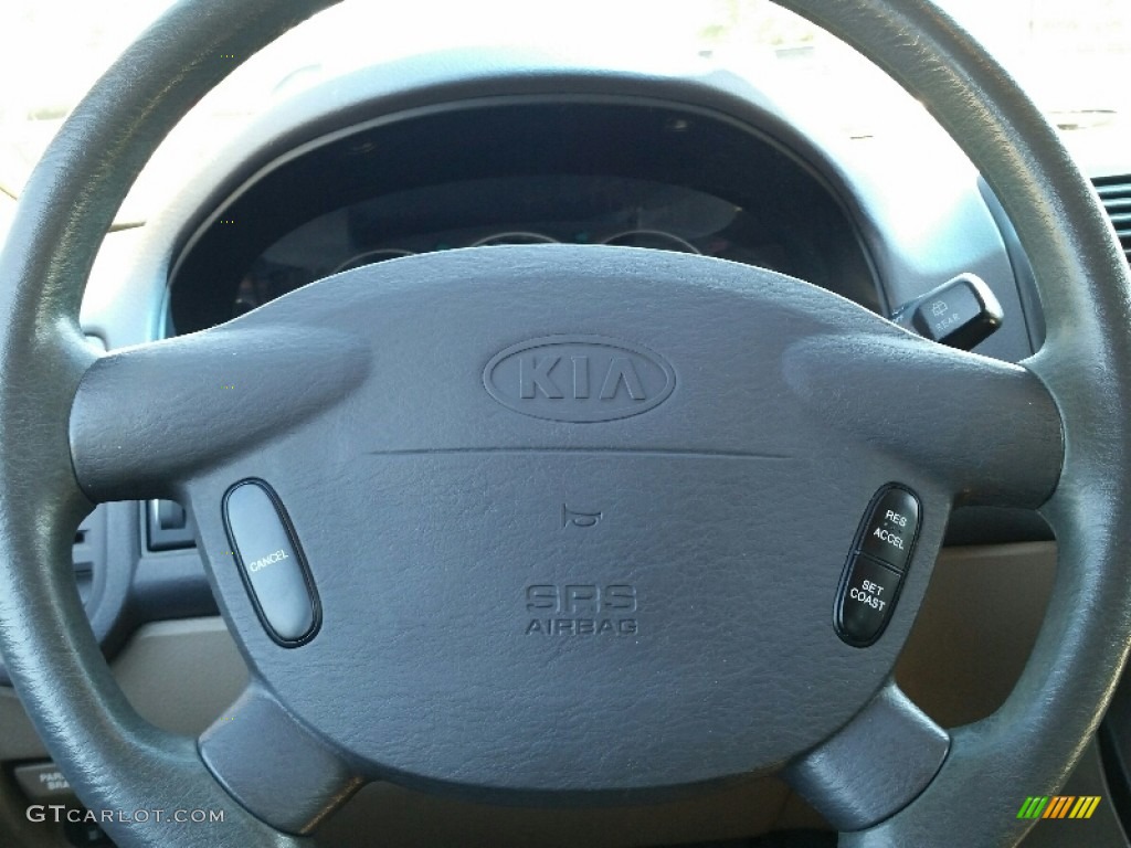 2003 Sedona LX - Dark Emerald Green / Beige photo #15