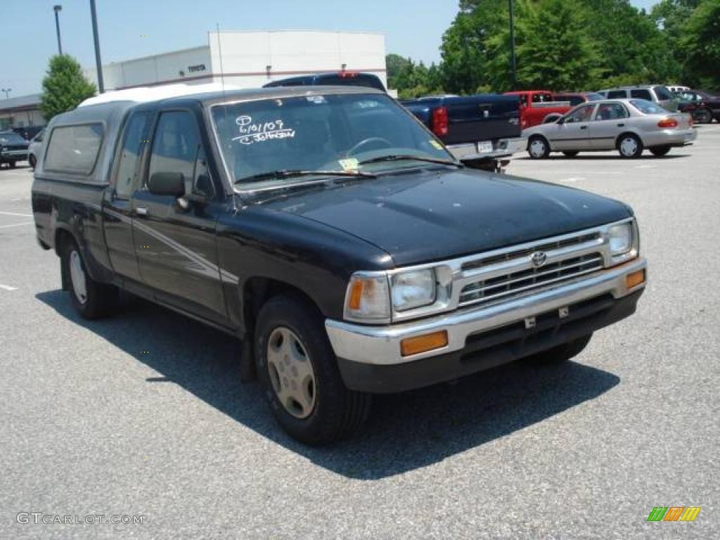 1992 Pickup Deluxe Extended Cab - Silver Metallic / Gray photo #6