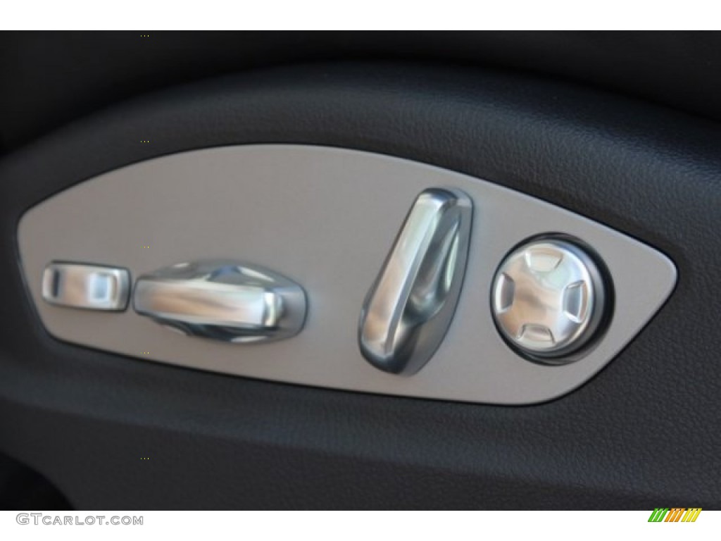 2016 Porsche Cayenne Diesel Controls Photo #107178479