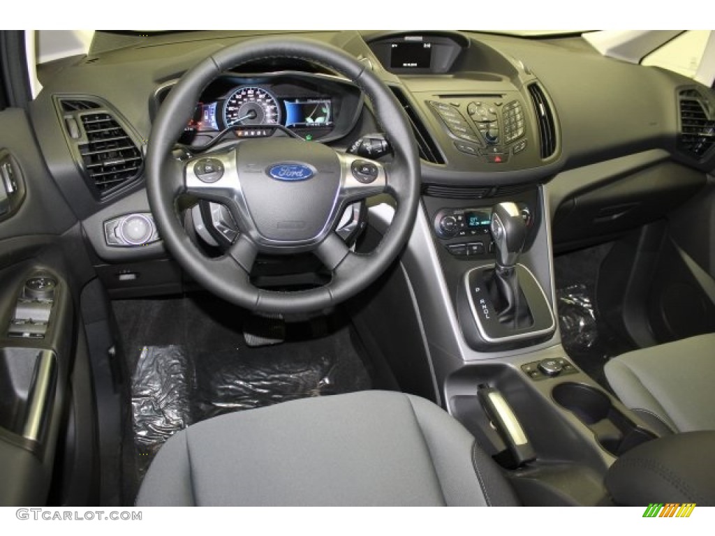 2015 C-Max Hybrid SE - White Platinum Tricoat / Charcoal Black photo #10