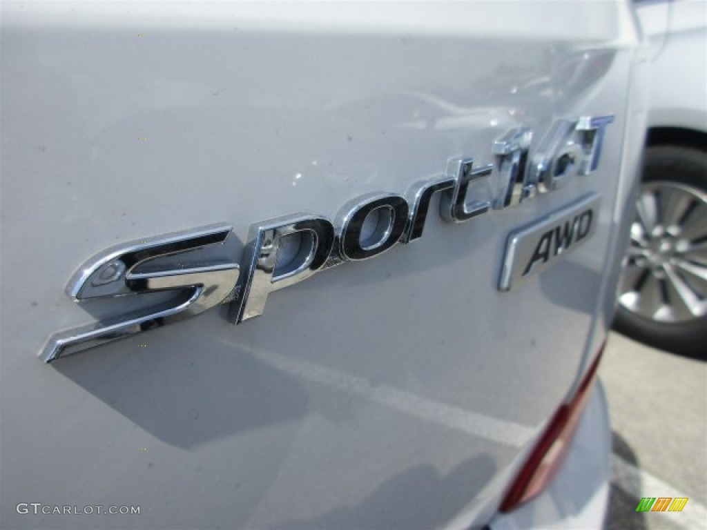 2016 Hyundai Tucson Sport AWD Marks and Logos Photos