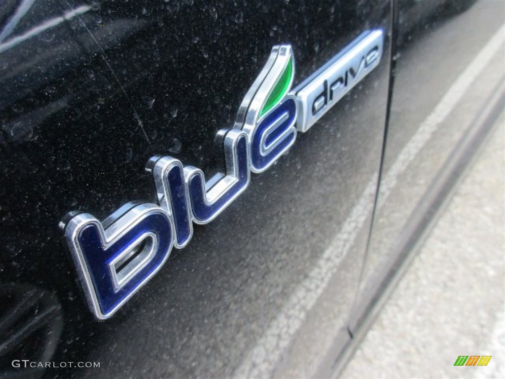 2016 Sonata Hybrid SE - Eclipse Black / Beige photo #3