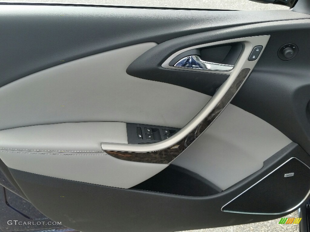 2016 Buick Verano Convenience Group Door Panel Photos