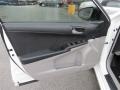 Super White - Camry LE Photo No. 12
