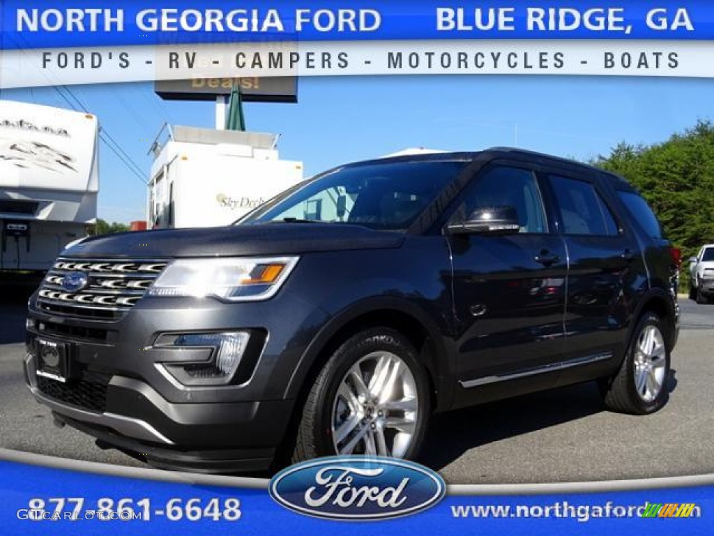 Magnetic Metallic Ford Explorer