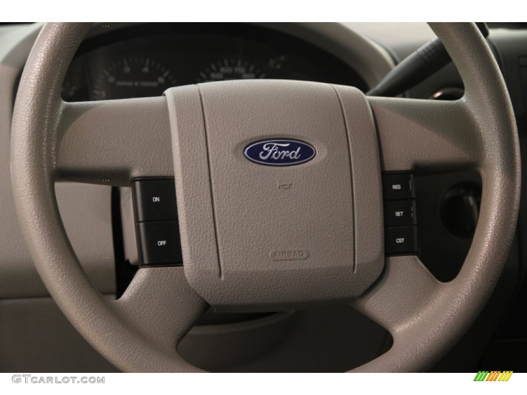 2007 Ford F150 XLT SuperCrew 4x4 Medium/Dark Flint Steering Wheel Photo #107188406