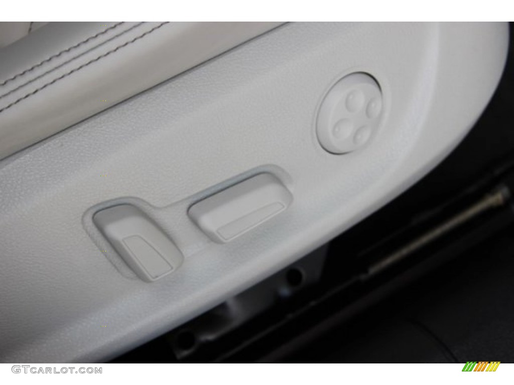 2013 S6 4.0 TFSI quattro Sedan - Moonlight Blue Metallic / Lunar Silver photo #55