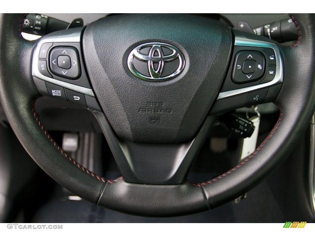 2015 Toyota Camry SE Black Steering Wheel Photo #107199251