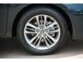 2015 Toyota Camry SE Wheel and Tire Photo