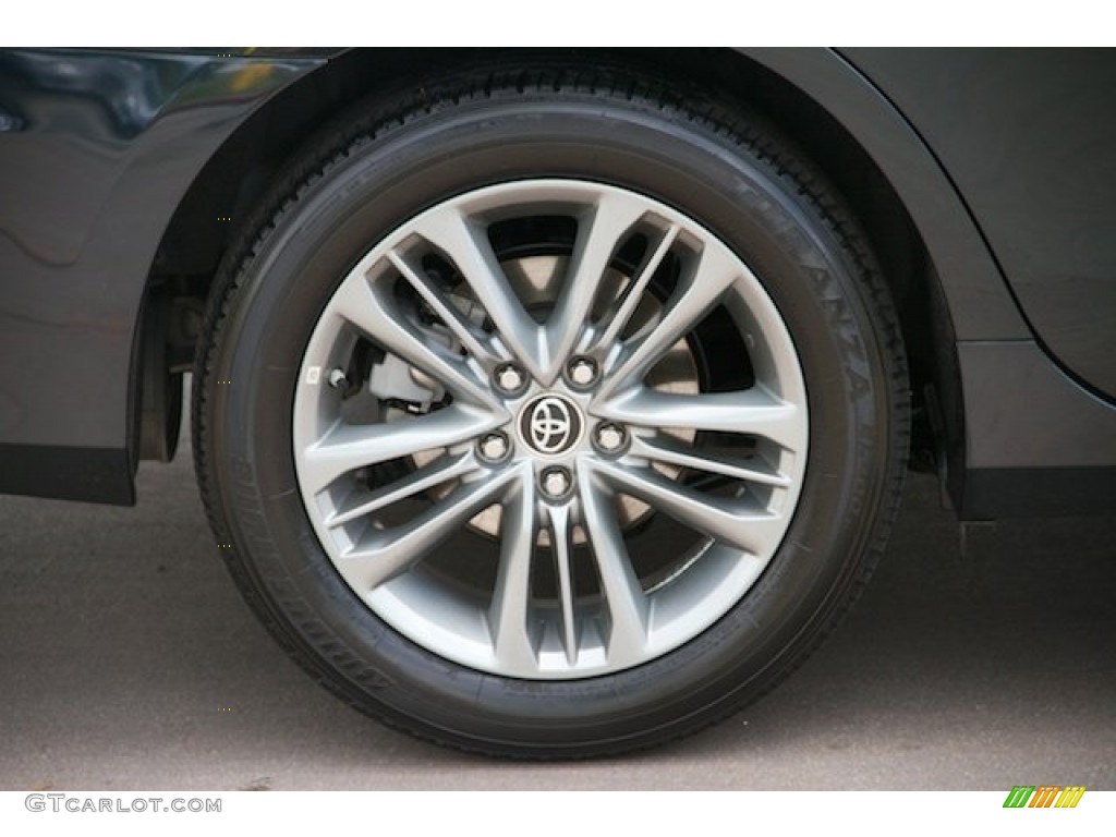 2015 Toyota Camry SE Wheel Photo #107199305