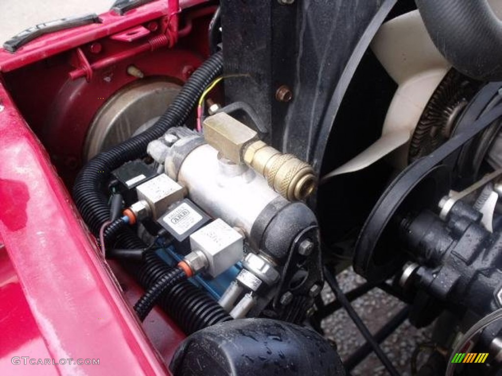 1978 Toyota Land Cruiser FJ40 4.2 Liter OHV 12-Valve Inline 6 Cylinder Engine Photo #107203307