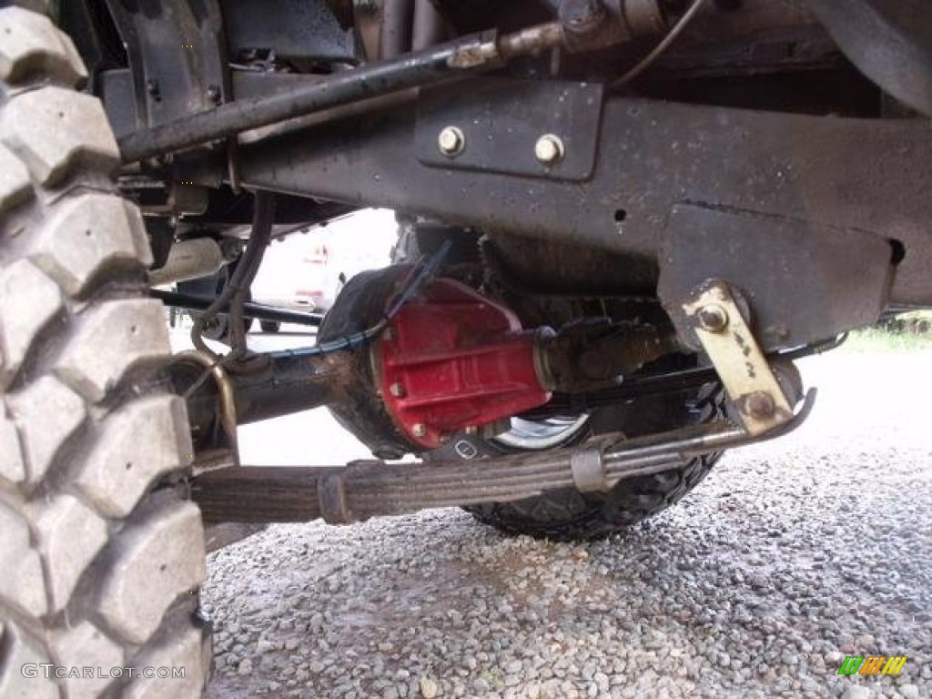 1978 Toyota Land Cruiser FJ40 Undercarriage Photo #107203488