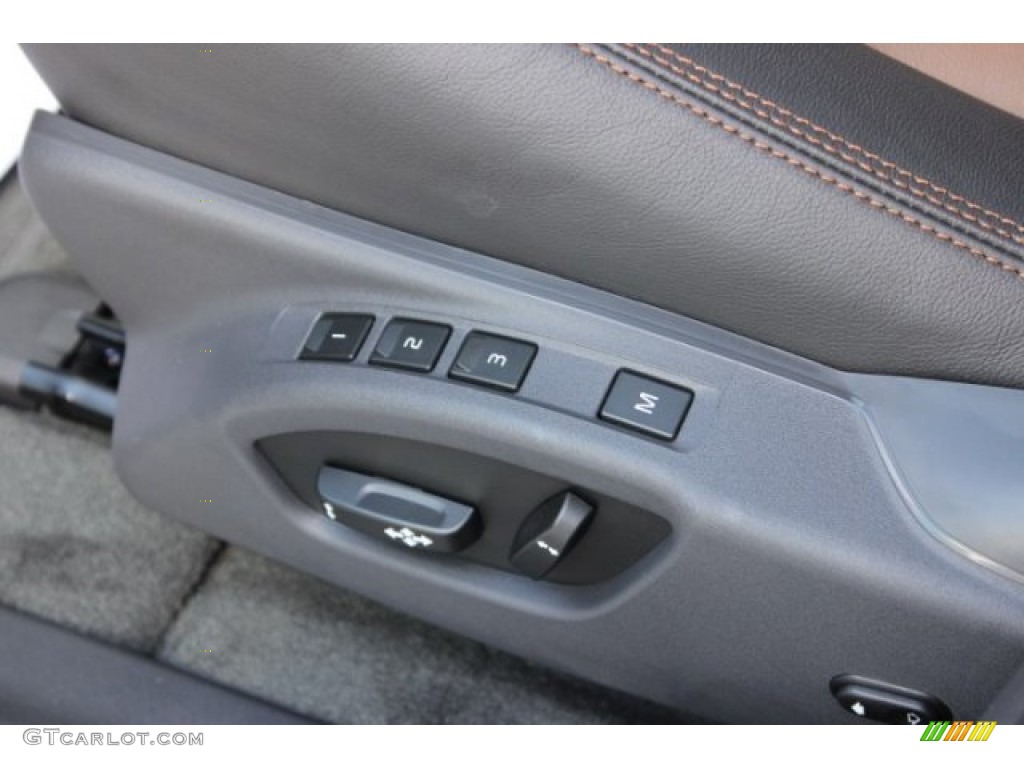 2016 Volvo XC60 T5 Drive-E Controls Photo #107208707