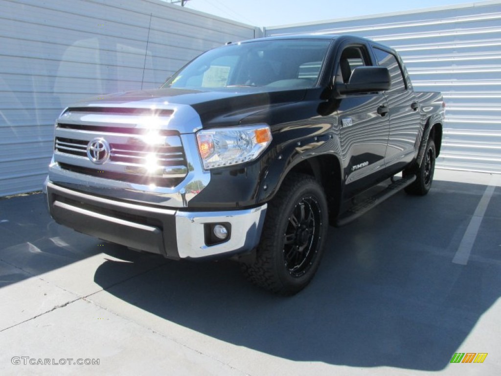 2016 Tundra SR5 CrewMax 4x4 - Black / Graphite photo #7