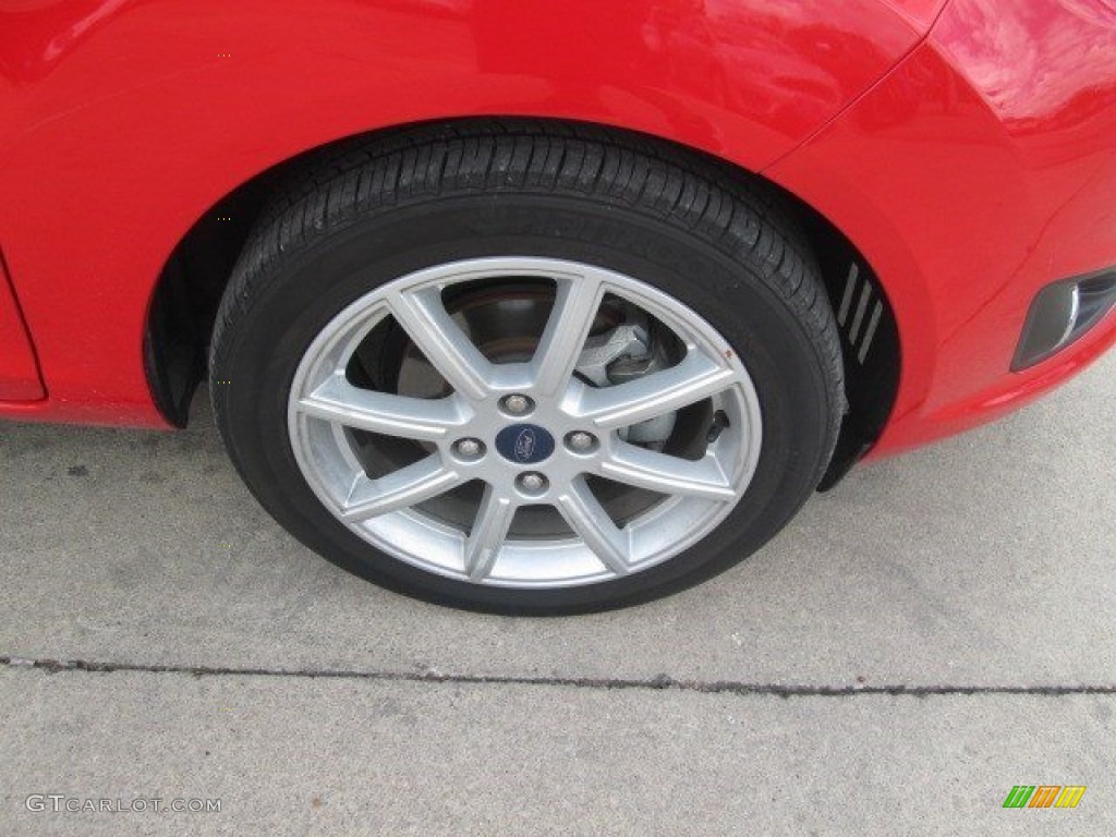 2015 Fiesta SE Hatchback - Race Red / Charcoal Black photo #2