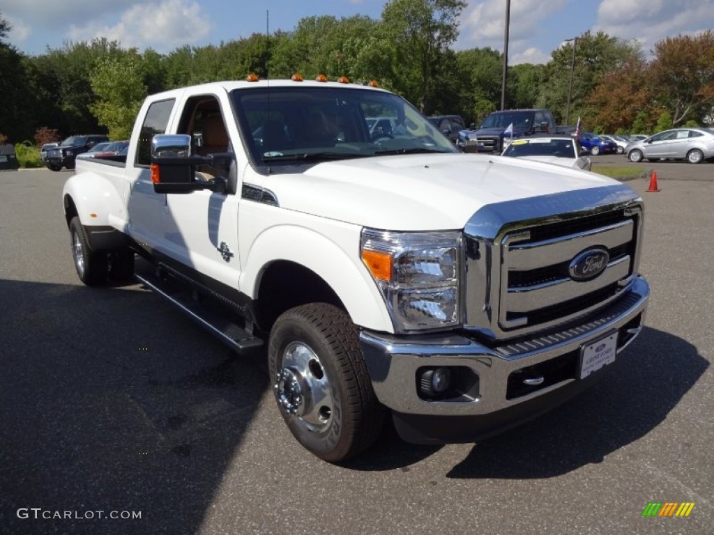 Oxford White Ford F350 Super Duty