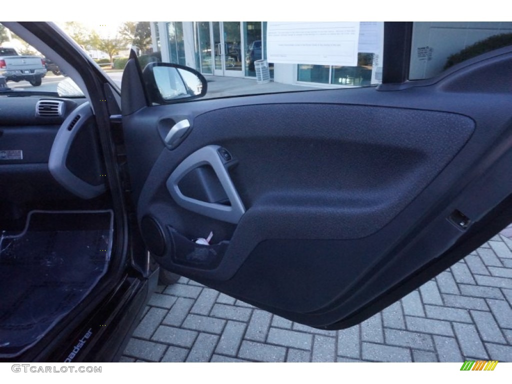 2009 fortwo passion cabriolet - Deep Black / Design Black photo #23