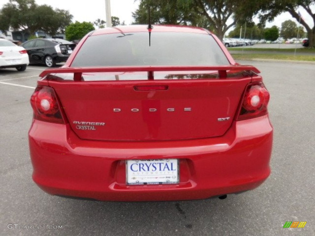 2013 Avenger SXT - Redline 2-Coat Pearl / Black/Light Frost Beige photo #7
