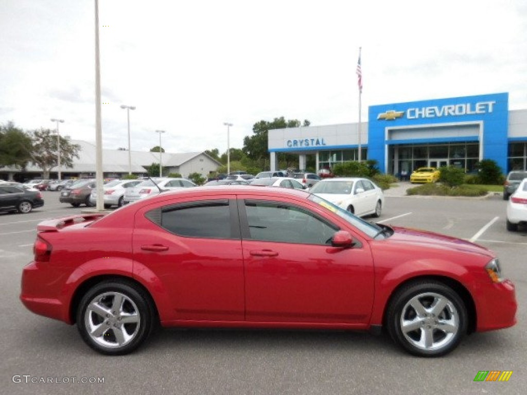 2013 Avenger SXT - Redline 2-Coat Pearl / Black/Light Frost Beige photo #9