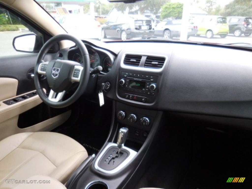 2013 Avenger SXT - Redline 2-Coat Pearl / Black/Light Frost Beige photo #11