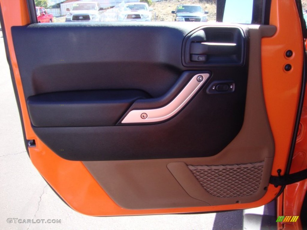 2012 Wrangler Sahara 4x4 - Crush Orange / Black/Dark Saddle photo #9