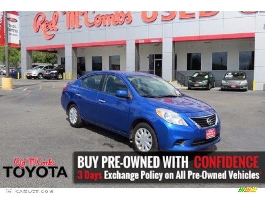 2014 Versa 1.6 S Sedan - Metallic Blue / Charcoal photo #1