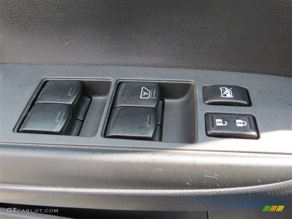 2014 Versa 1.6 S Sedan - Metallic Blue / Charcoal photo #21