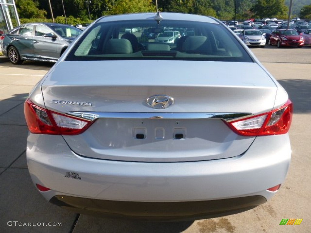 2014 Sonata GLS - Iridescent Silver Blue Pearl / Gray photo #3